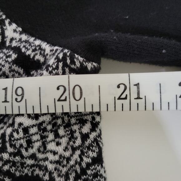 Lucky Brand Black and White Patterned Waterfall Open Front Cardigan Size Medium - Picture 9 of 10